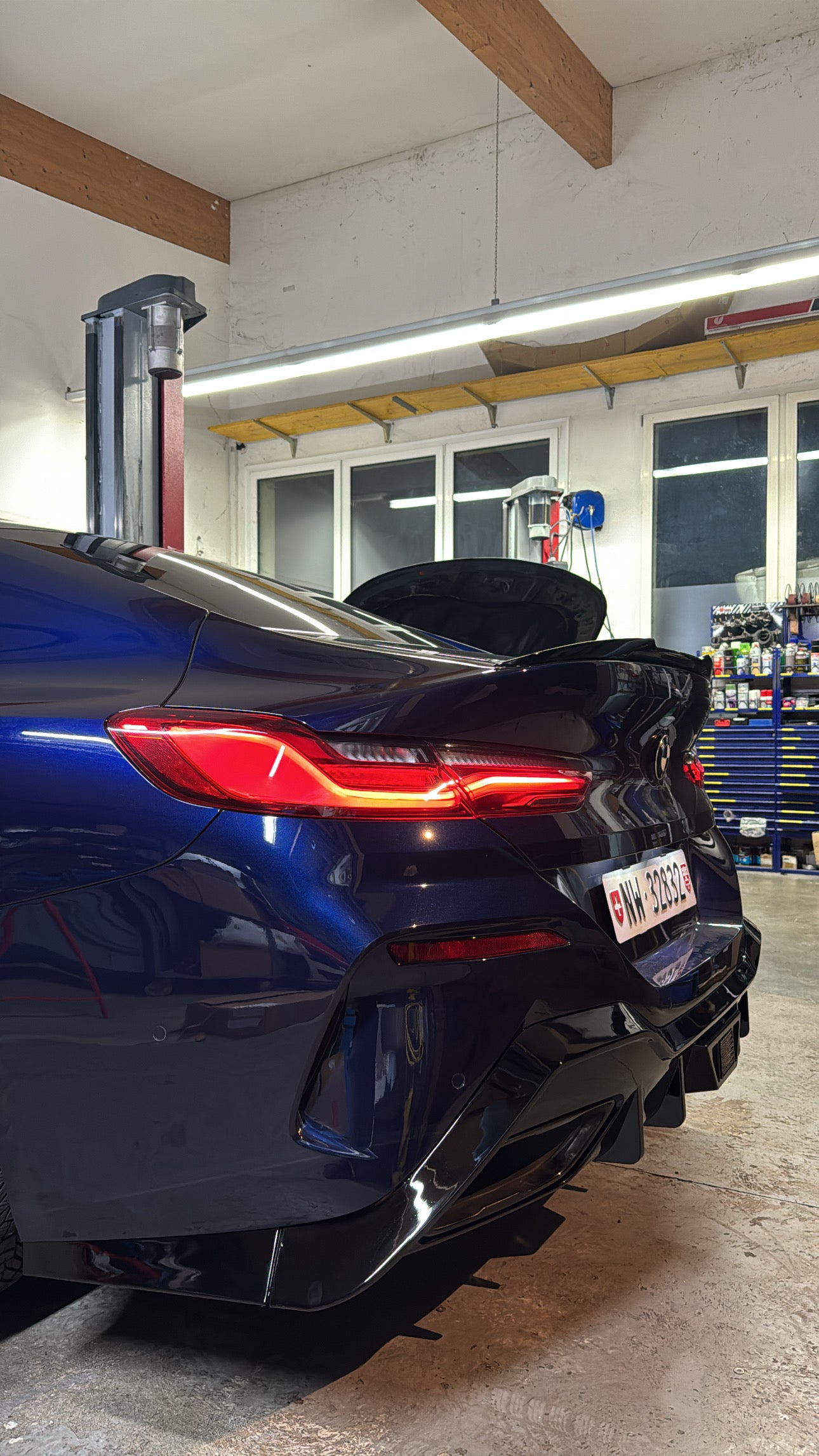 Heckdiffusorlippe für BMW 8er G14 G15 – Schwarz Glanz, Passend für Coupé und Cabrio Modelle (2019+)