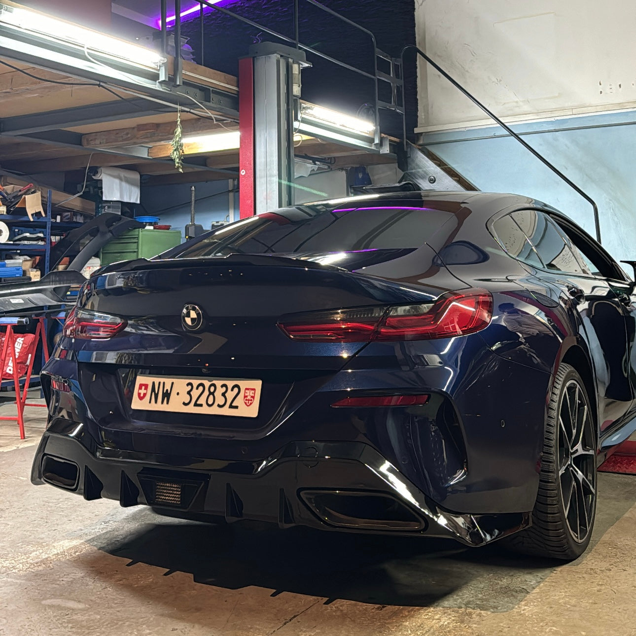 Heckdiffusorlippe für BMW 8er G14 G15 – Schwarz Glanz, Passend für Coupé und Cabrio Modelle (2019+)