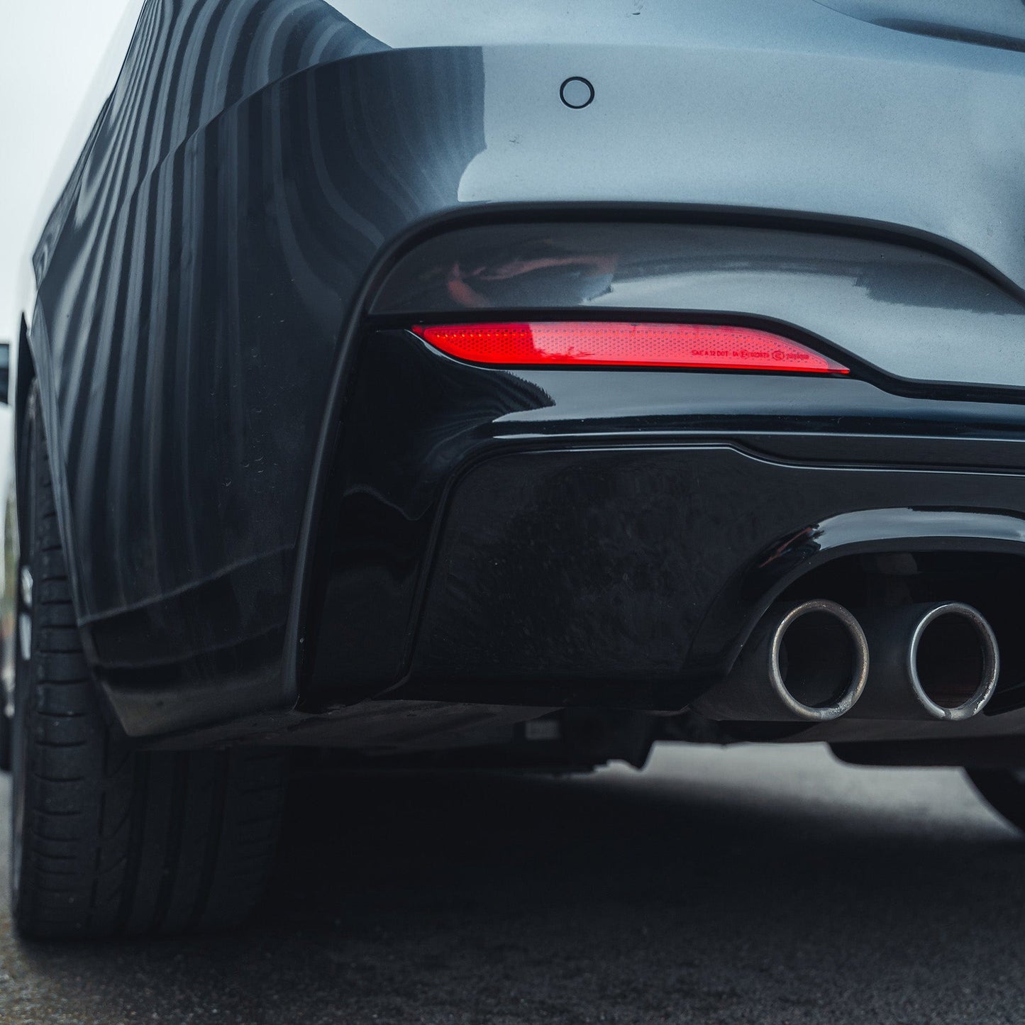 BMW 2 SERIES F22/F23 GLOSS BLACK TWIN EXHAUST DIFFUSER - MP STYLE - BLAK BY Tuning Deals