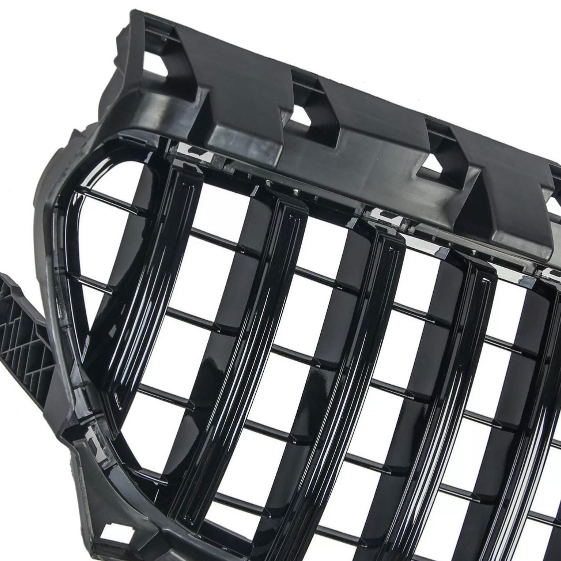 Panamericana Grill for the CLA W117 X - tuning-deals.com