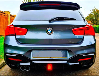 Heckdiffusor mit LED-Leuchte 2 Rohre links Schwarz Glanz BMW F20 F21 LCI Facelift 289 389 125i 120i 118d Heckdiffusor + DTC CH Gutachten